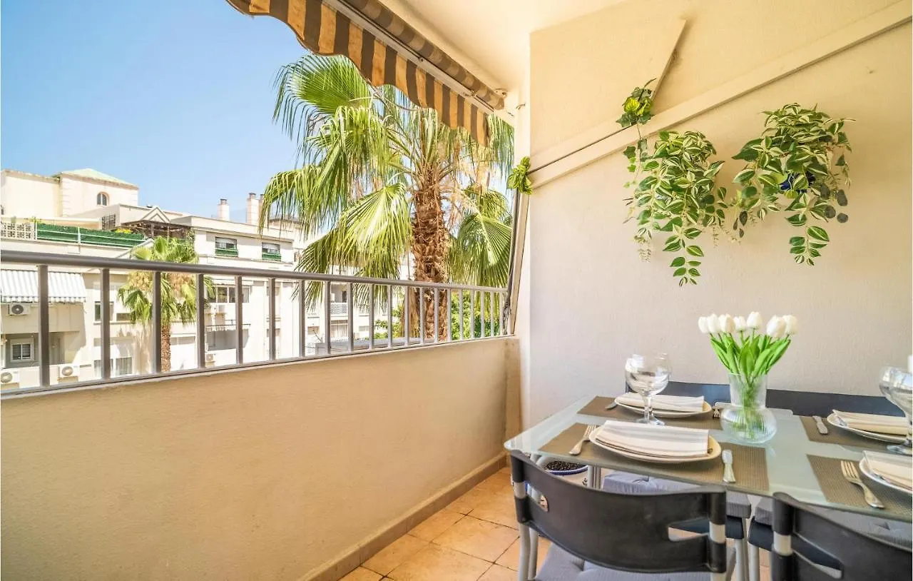 Beautiful Apartment In Malaga With Kitchen location
